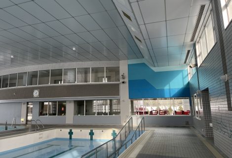 安平町スポーツセンター温水プール