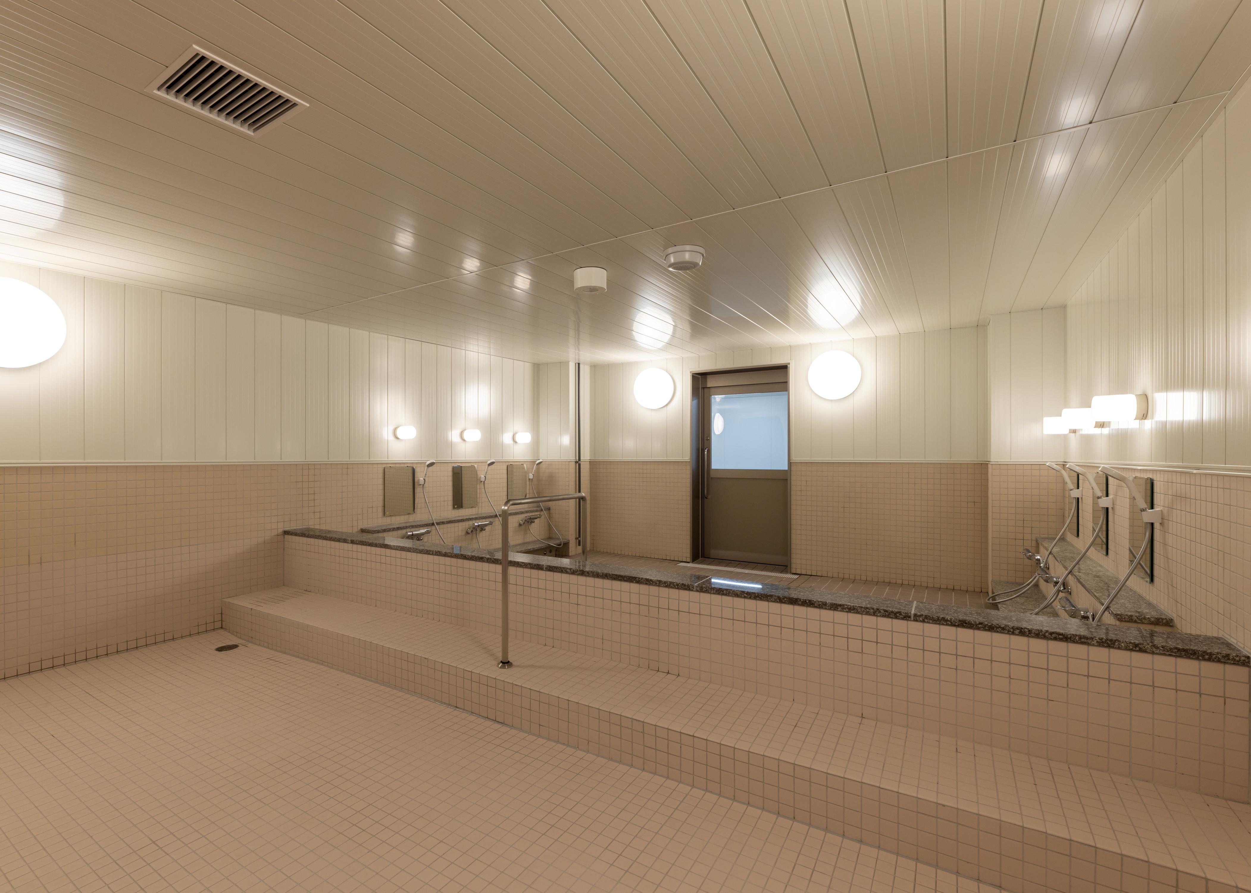 安平町早来公民館（町民センター）