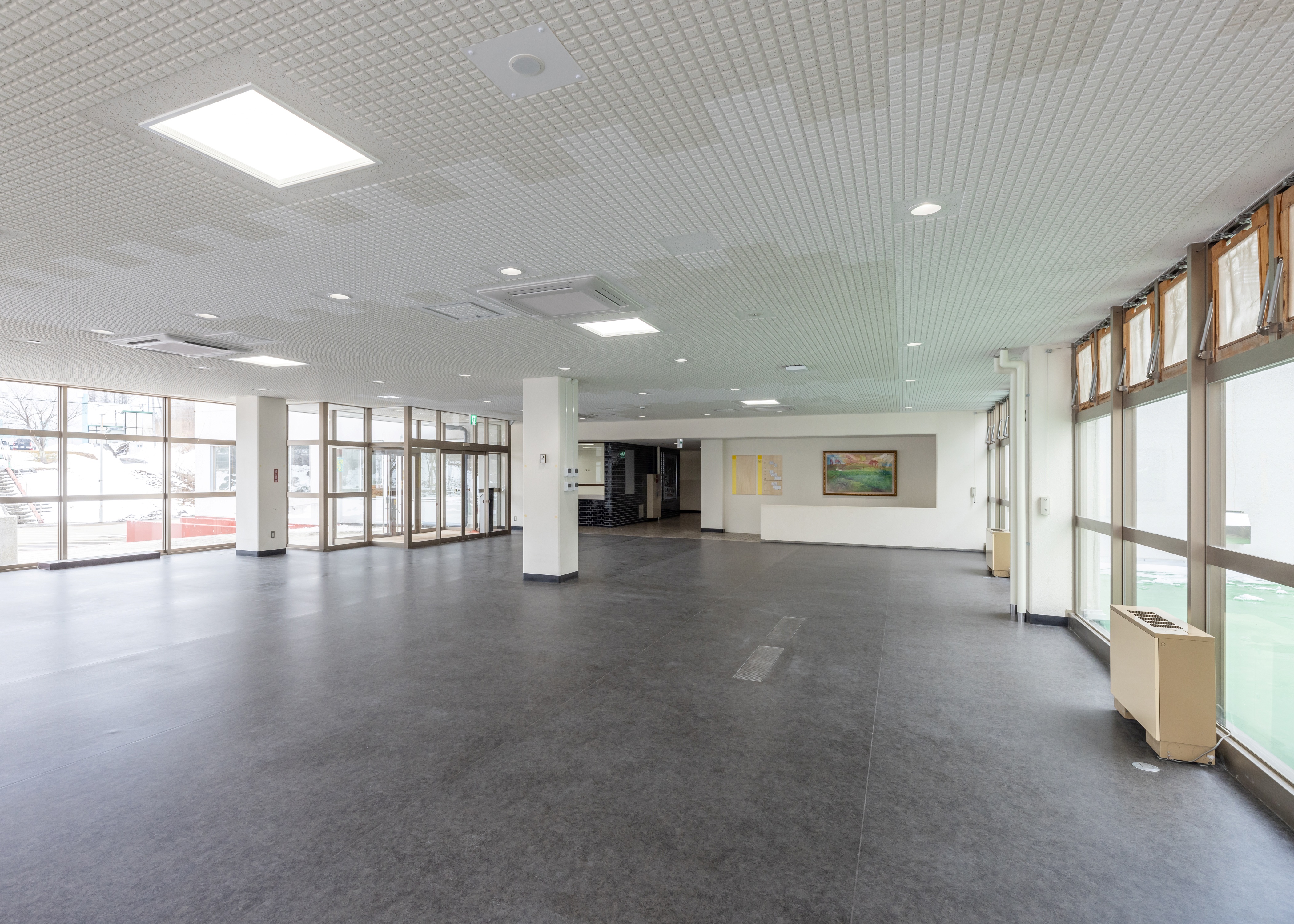 安平町早来公民館（町民センター）